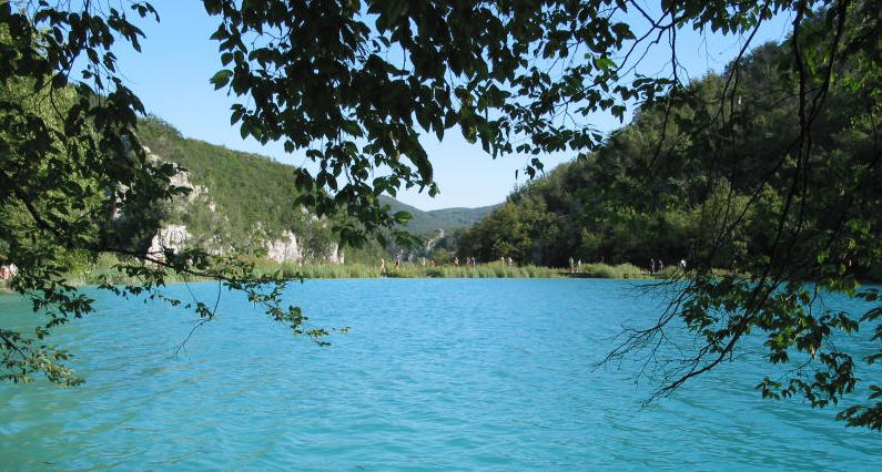 013plitvice.jpg (131614 Byte)
