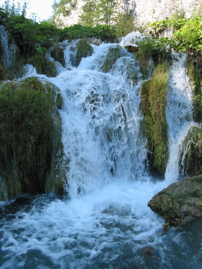 014plitvice.jpg (192312 Byte)