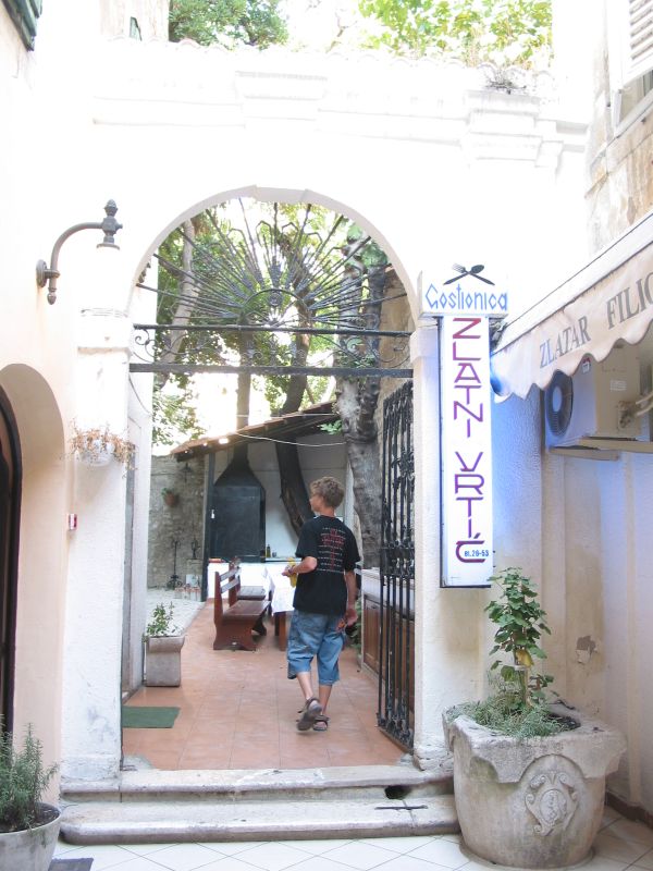 006bibinje-zadar.jpg (94587 Byte)