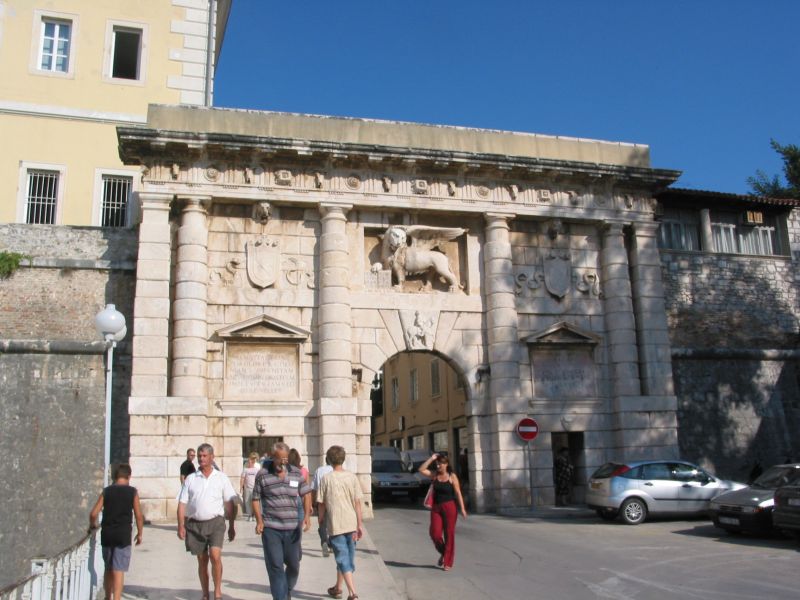 010bibinje-zadar.jpg (91385 Byte)