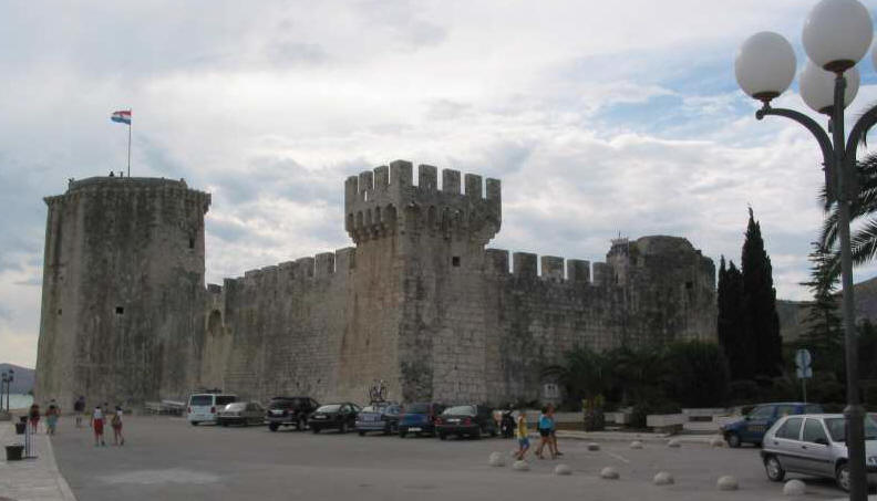 008trogir.jpg (37511 Byte)