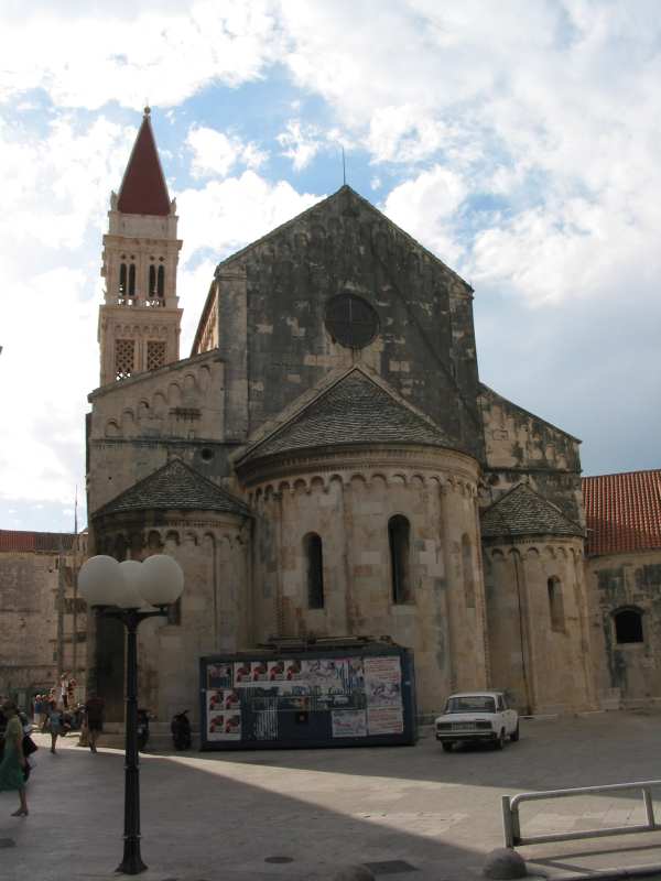 012trogir.jpg (45896 Byte)