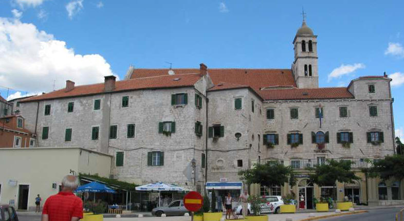 013sibenik.jpg (52975 Byte)