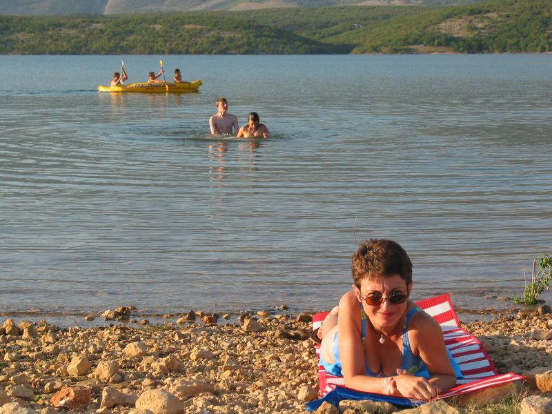 027zuljana.jpg (115507 Byte)