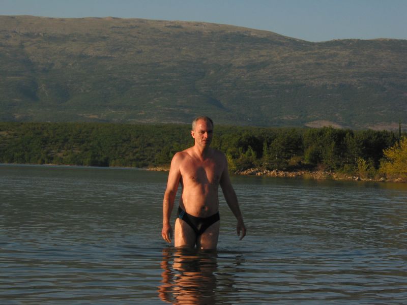 028zuljana.jpg (70893 Byte)